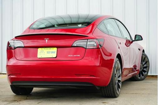 2022 Tesla Model 3 Performance