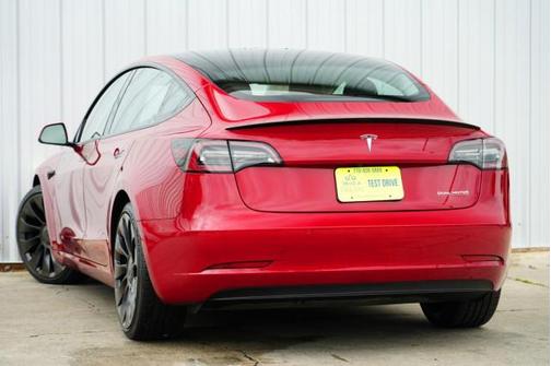 2022 Tesla Model 3 Performance