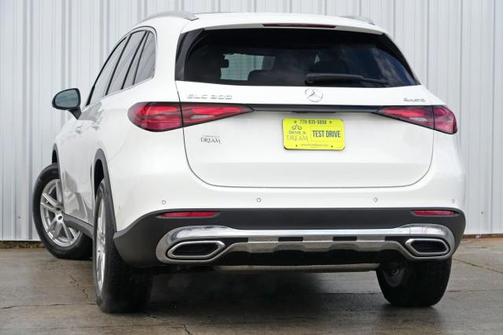 2025 Mercedes-Benz GLC 300 4MATIC