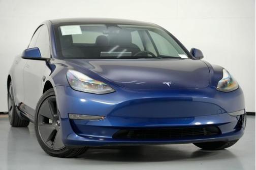 2023 Tesla Model 3 Standard Range