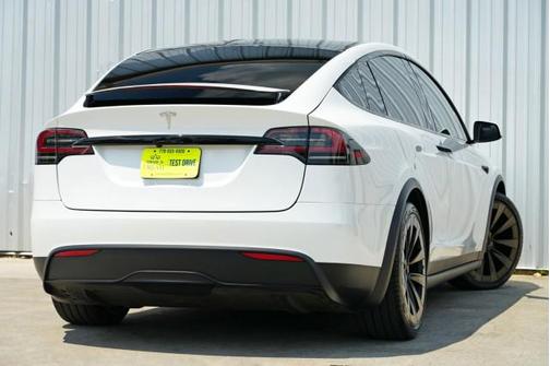 2022 Tesla Model X Dual Motor All-Wheel Drive