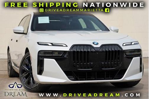 Mineral White Metallic 2023 BMW 740 i