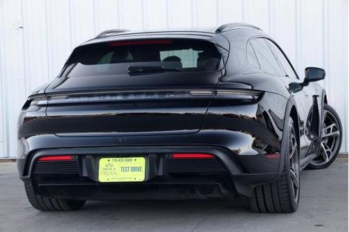 2022 Porsche Taycan Cross Turismo 4