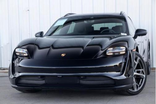 2022 Porsche Taycan Cross Turismo 4