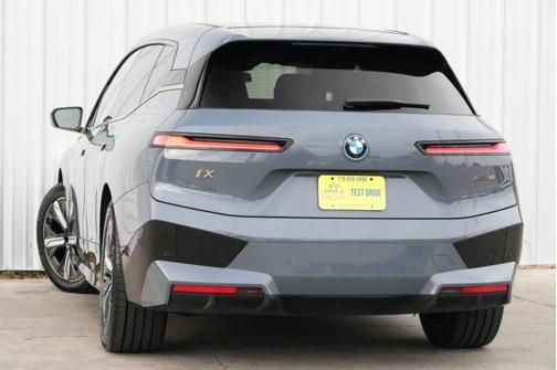 2022 BMW iX xDrive50