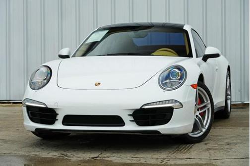 2015 Porsche 911 Carrera 4
