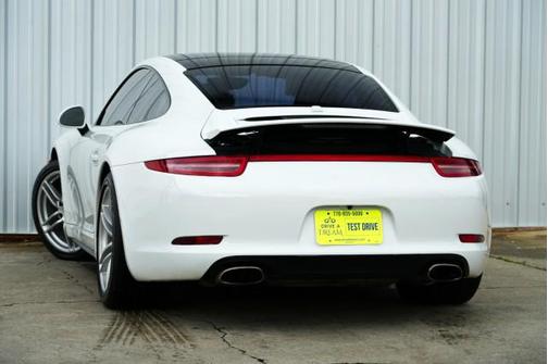 2015 Porsche 911 Carrera 4
