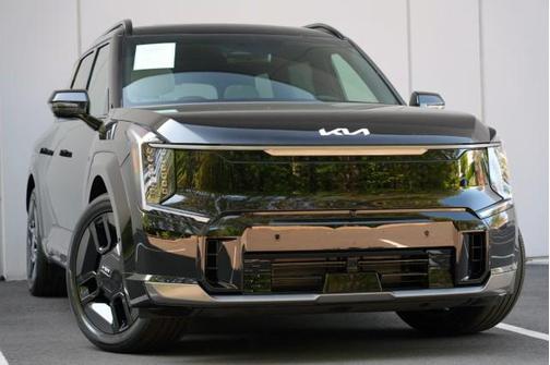 Ebony Black 2025 Kia EV9 GT-Line