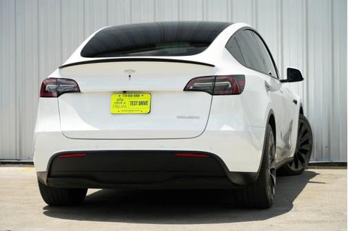 2022 Tesla Model Y Performance Dual Motor All-Wheel Drive