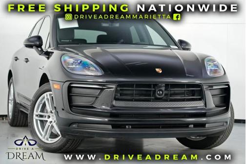 2024 Porsche Macan w/ Premium Plus Package