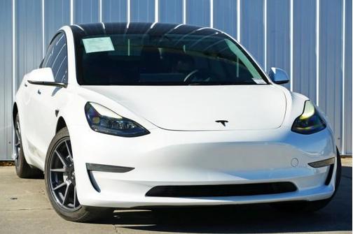 2023 Tesla Model 3 Standard Range
