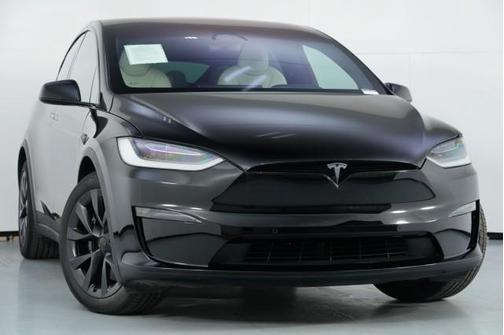2023 Tesla Model X Standard Range