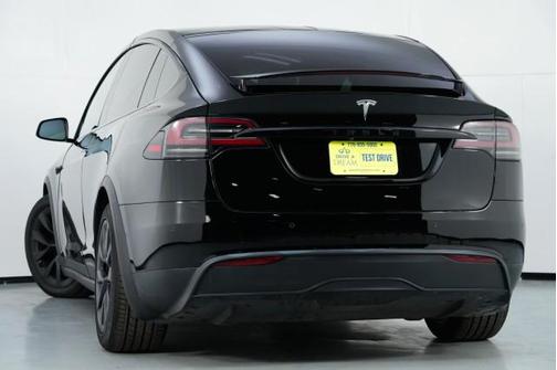 2023 Tesla Model X Standard Range
