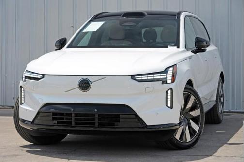 Crystal White Metallic 2025 Volvo EX90 Ultra, Twin Motor, Fully electric, 6 Seats