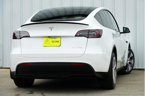 2023 Tesla Model Y Long Range Dual Motor All-Wheel Drive
