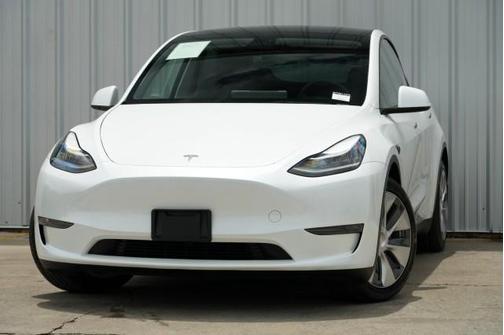 2023 Tesla Model Y Long Range Dual Motor All-Wheel Drive