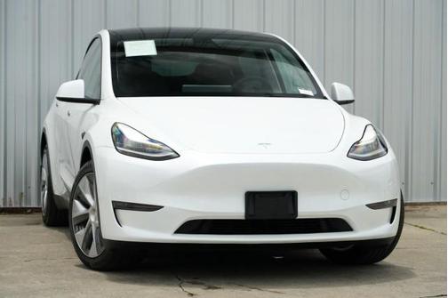 2023 Tesla Model Y Long Range Dual Motor All-Wheel Drive