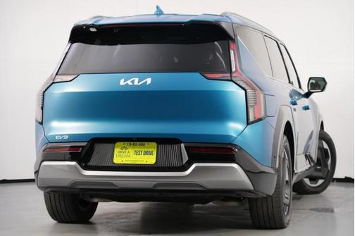 2024 Kia EV9 Land