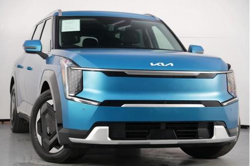 2024 Kia EV9 Land