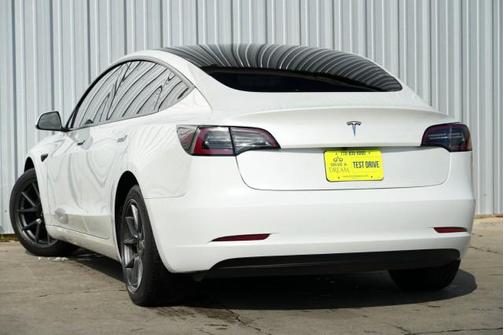 2023 Tesla Model 3 Standard Range