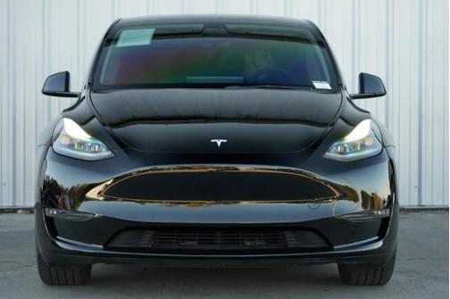 2022 Tesla Model Y Performance Dual Motor All-Wheel Drive