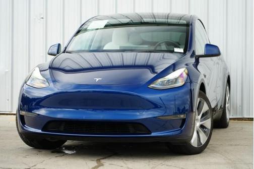 2023 Tesla Model Y Long Range Dual Motor All-Wheel Drive