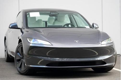 Stealth Grey 2024 Tesla Model 3 Standard Range