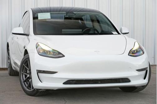 2023 Tesla Model 3 Standard Range