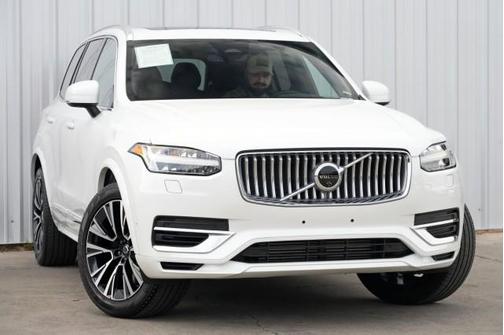 2024 Volvo XC90 Recharge Plug-In Hybrid T8 Plus Bright Theme 7-Seater