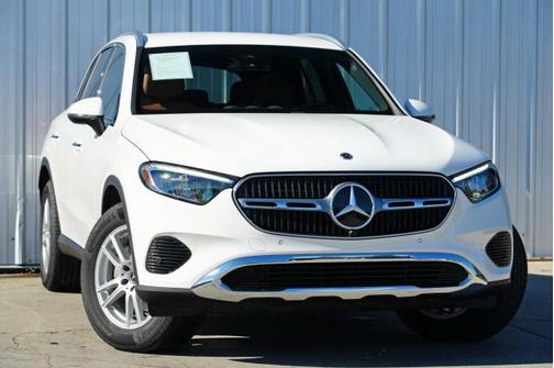 2025 Mercedes-Benz GLC 300 Base