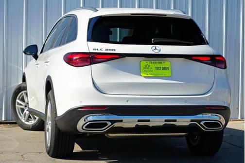 2025 Mercedes-Benz GLC 300 Base