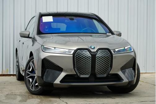 2023 BMW iX M60