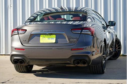 2023 Maserati Ghibli Modena Q4