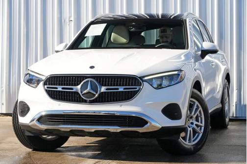 2025 Mercedes-Benz GLC 300 Base