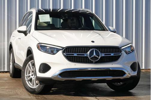 2025 Mercedes-Benz GLC 300 Base