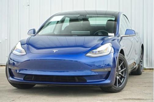 2020 Tesla Model 3 Standard Range Plus