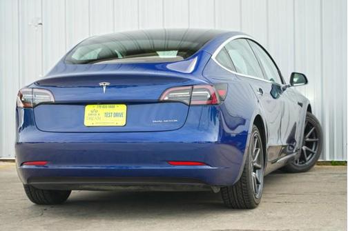 2020 Tesla Model 3 Standard Range Plus