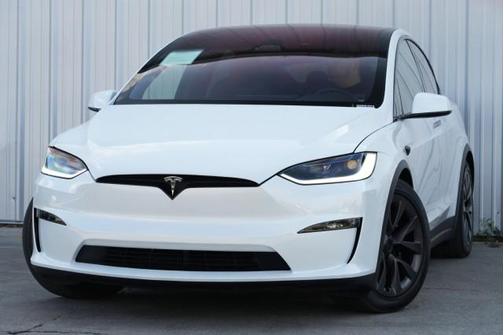 2024 Tesla Model X Long Range