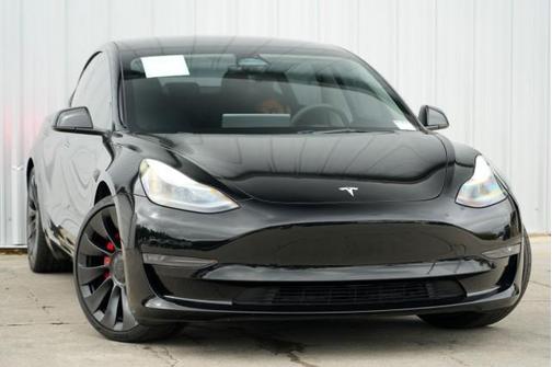 2023 Tesla Model 3 Performance