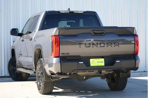 2025 Toyota Tundra SR5