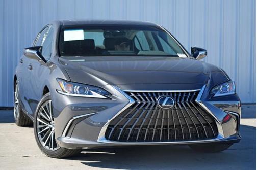 2025 Lexus ES 300h Premium