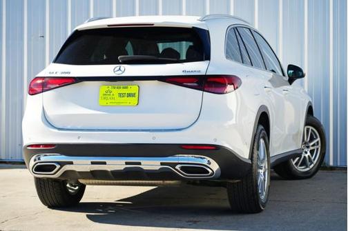 2023 Mercedes-Benz GLC 300 4MATIC
