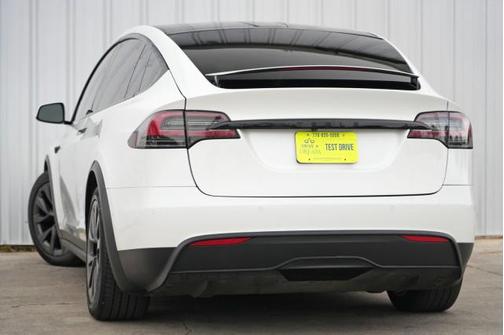 2022 Tesla Model X Dual Motor All-Wheel Drive