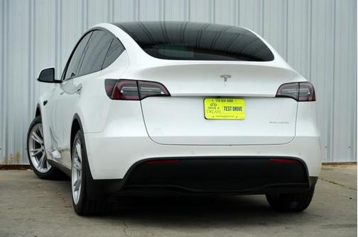 2020 Tesla Model Y Long Range