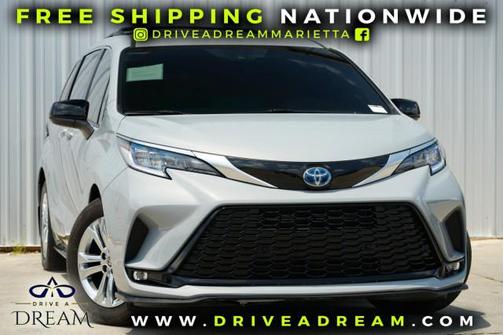 2023 Toyota Sienna XSE 7 Passenger