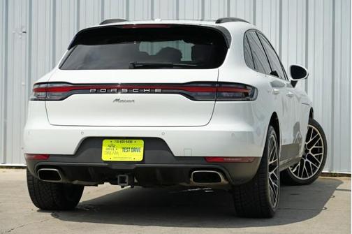 2020 Porsche Macan Base