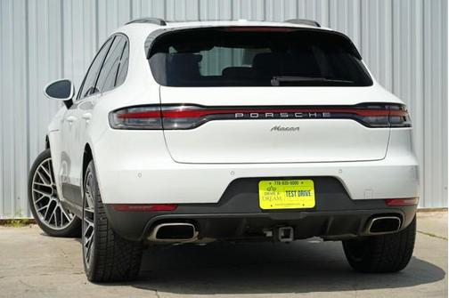 2020 Porsche Macan Base
