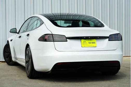 2024 Tesla Model S Long Range