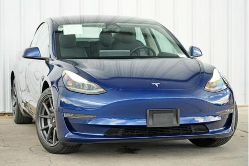 2022 Tesla Model 3 Long Range