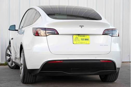 Pearl White Multi-Coat 2021 Tesla Model Y Long Range Dual Motor All-Wheel Drive